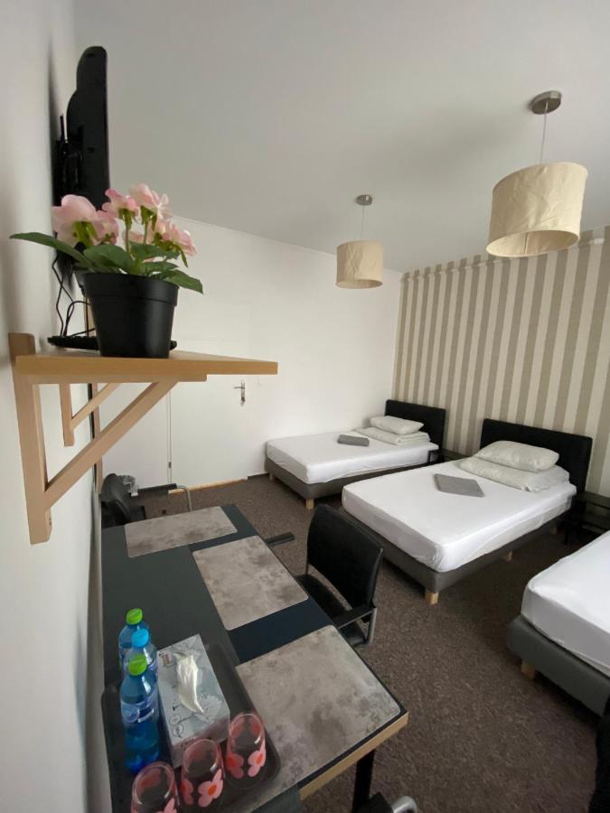 Pastel Guest Rooms Varsó Kültér fotó